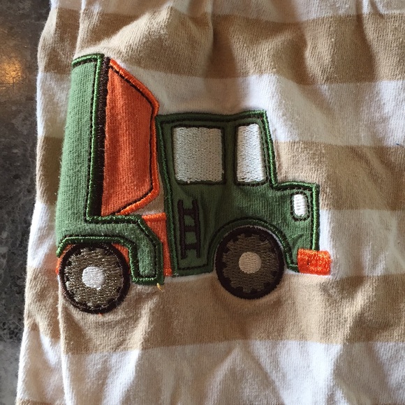 Carter’s Footies - Picture 4 of 5